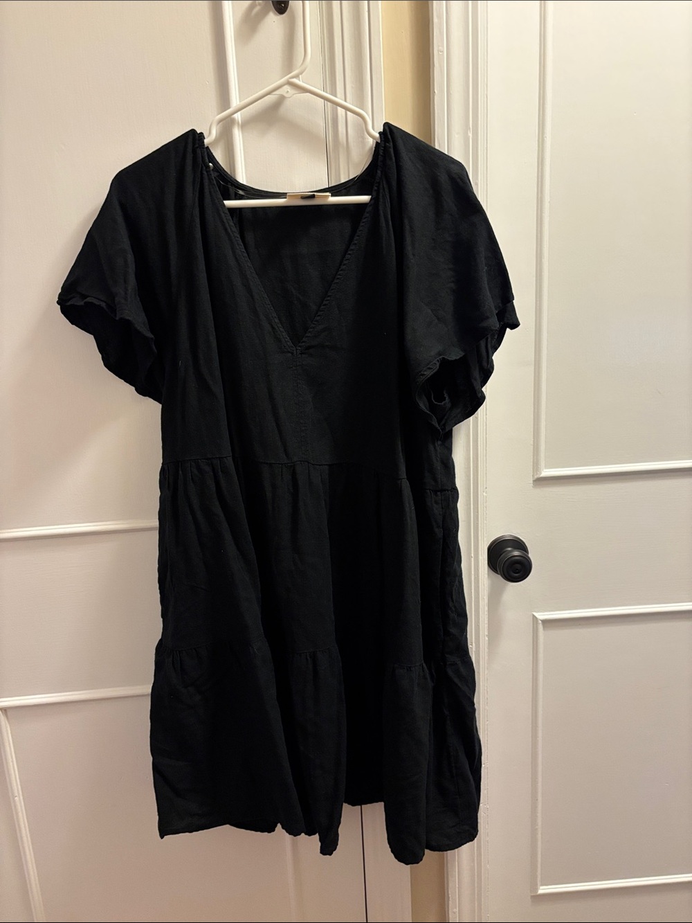 Universal Thread Black V-Neck Tiered Mini Dress